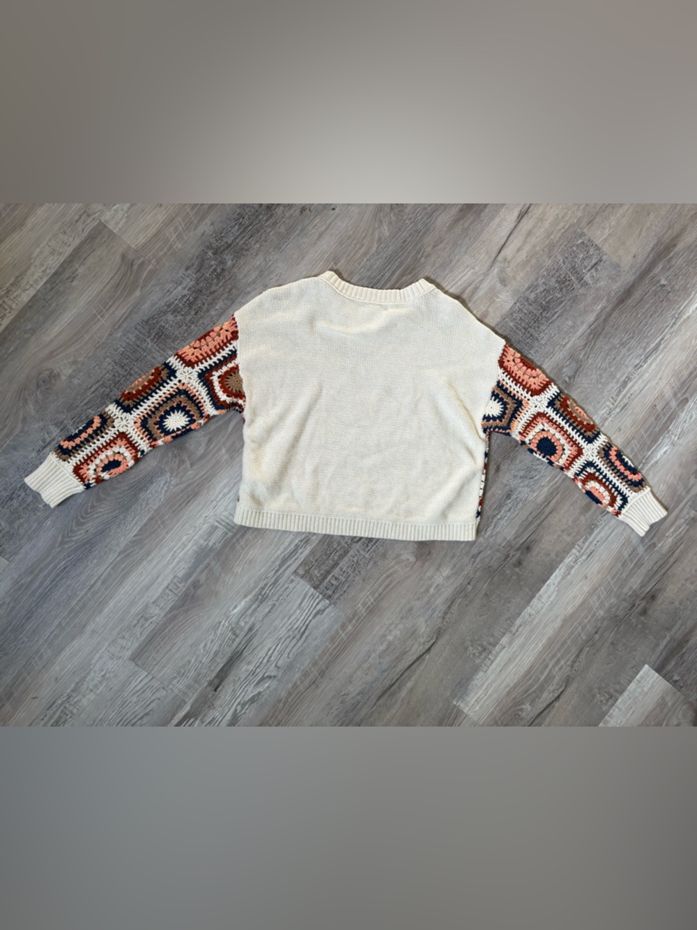 American Eagle Boho Crochet Women's Sweater NWOT Size Small - Picture 2 of 9